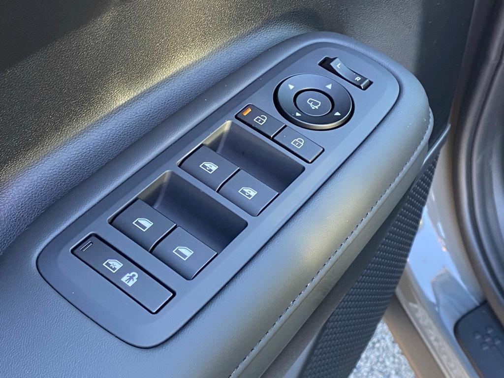 new 2026 Hyundai SANTA FE HEV car, priced at $46,775