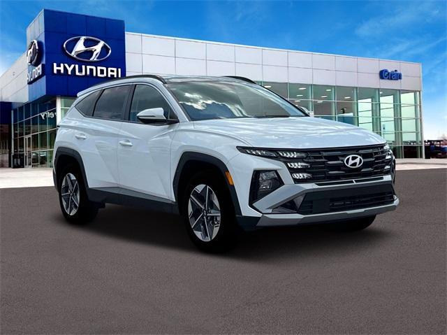 new 2025 Hyundai Tucson Hybrid car, priced at $39,029