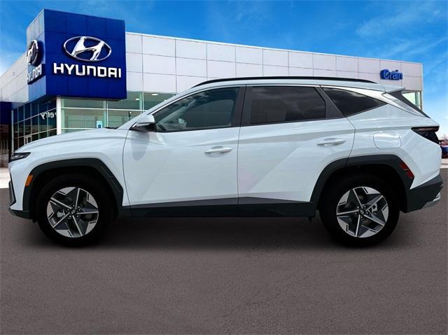 new 2025 Hyundai Tucson Hybrid car, priced at $39,029