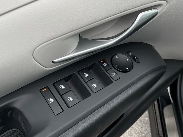 new 2025 Hyundai Tucson car, priced at $30,900