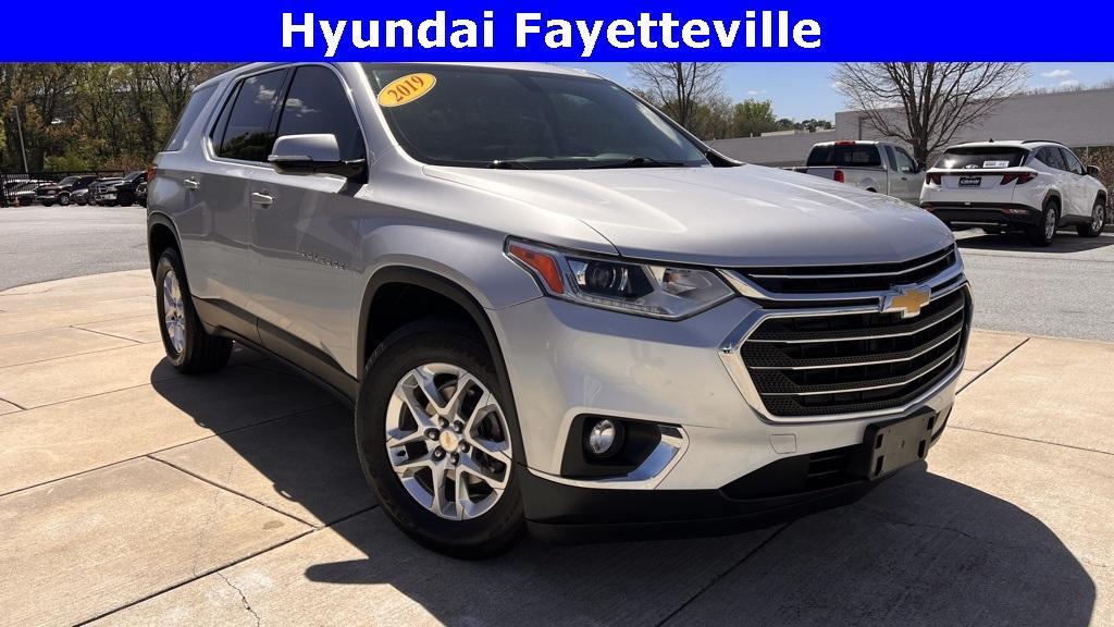 used 2019 Chevrolet Traverse car, priced at $20,143