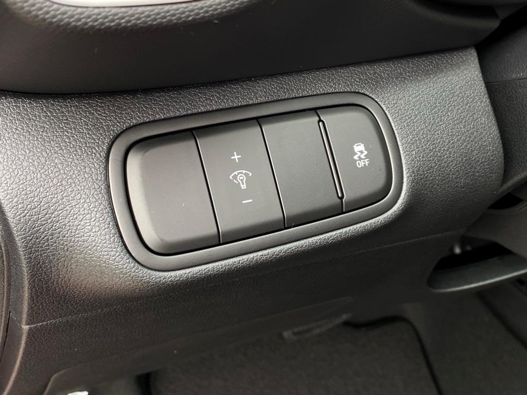 new 2025 Hyundai Venue car, priced at $25,145