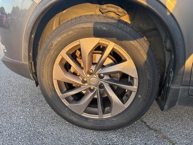 used 2016 Nissan Rogue car, priced at $14,816