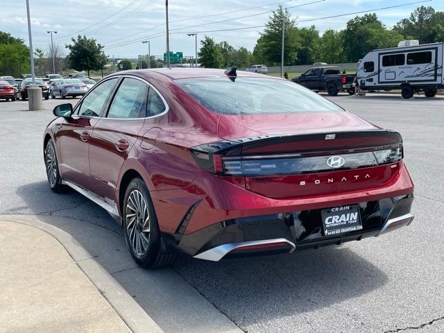 new 2025 Hyundai Sonata Hybrid car, priced at $31,836