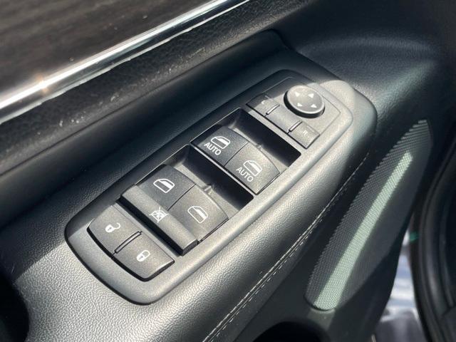 used 2018 Jeep Grand Cherokee car, priced at $21,821