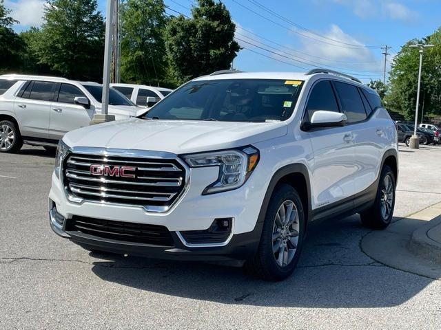 used 2024 GMC Terrain car, priced at $26,897