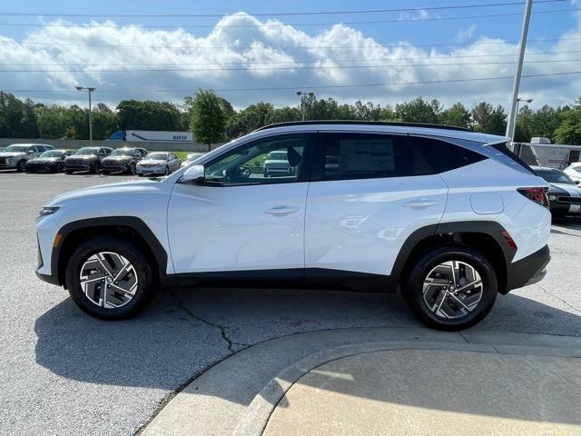 new 2025 Hyundai TUCSON Hybrid car, priced at $33,982