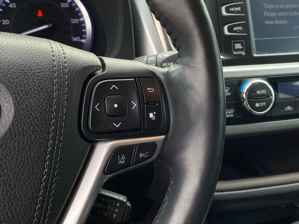 used 2018 Toyota Highlander car, priced at $30,498