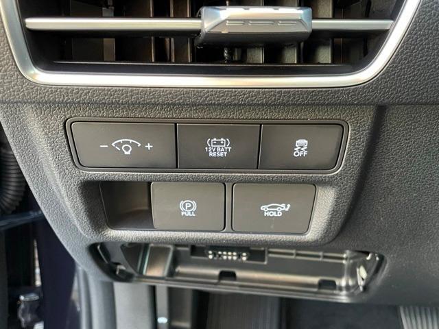 new 2025 Hyundai Sonata Hybrid car, priced at $37,169
