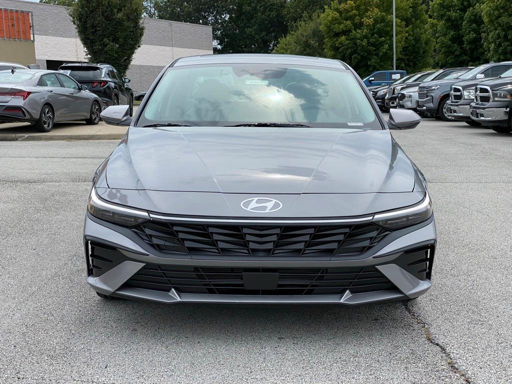 new 2025 Hyundai Elantra car, priced at $24,617