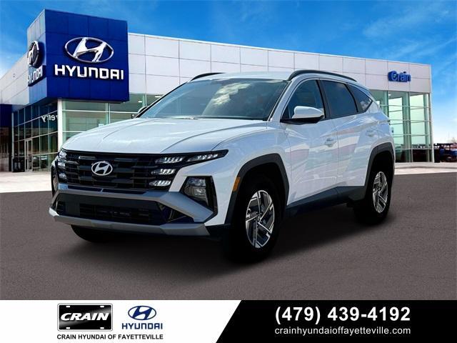 new 2025 Hyundai TUCSON Hybrid car, priced at $34,214