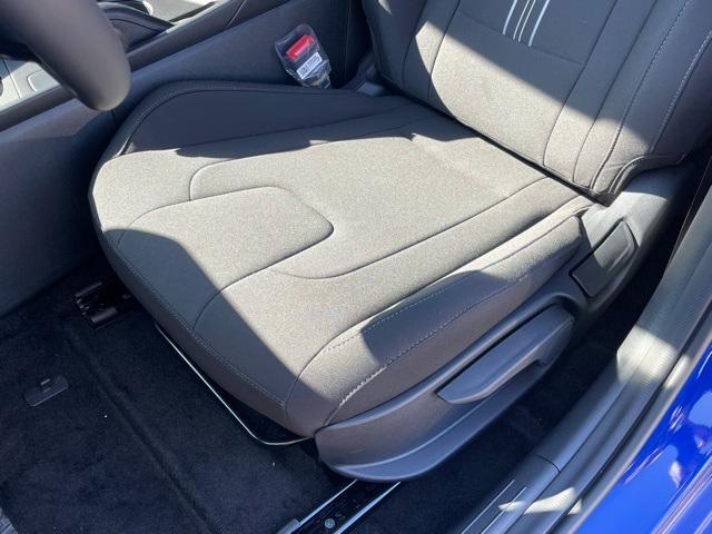 new 2025 Hyundai Elantra car, priced at $23,092