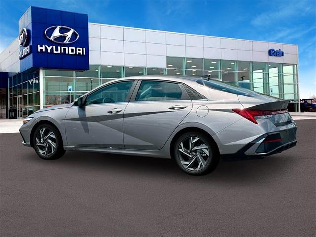 new 2025 Hyundai Elantra car, priced at $25,713