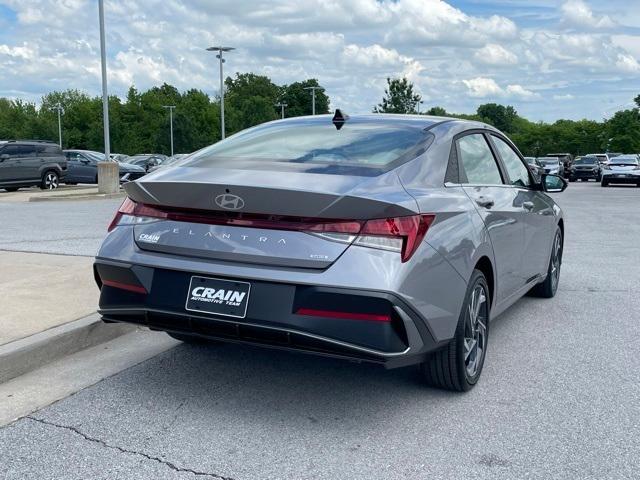 new 2025 Hyundai ELANTRA HEV car, priced at $29,563