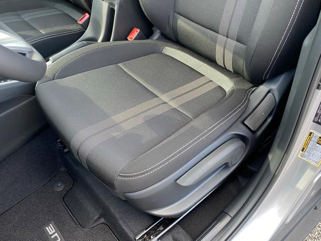 new 2025 Hyundai Venue car, priced at $23,555