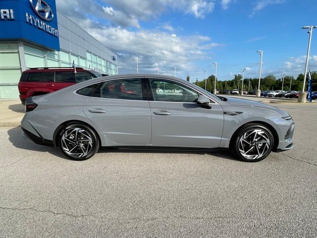 new 2024 Hyundai Sonata car, priced at $31,365