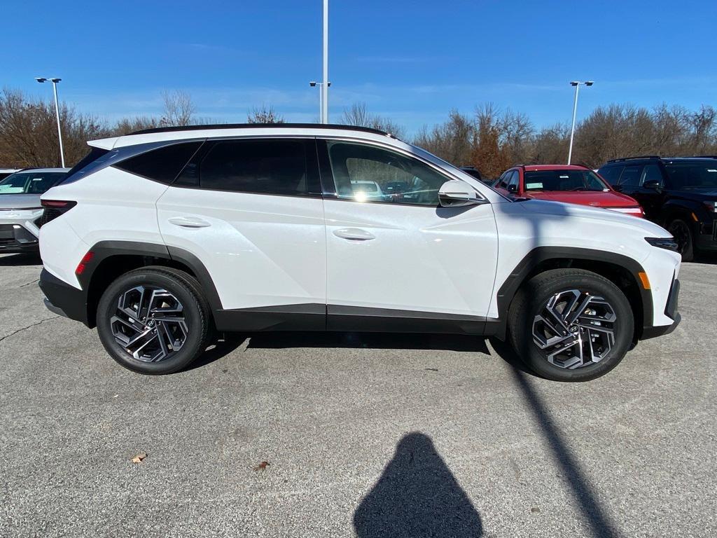 new 2026 Hyundai TUCSON Hybrid car, priced at $40,908