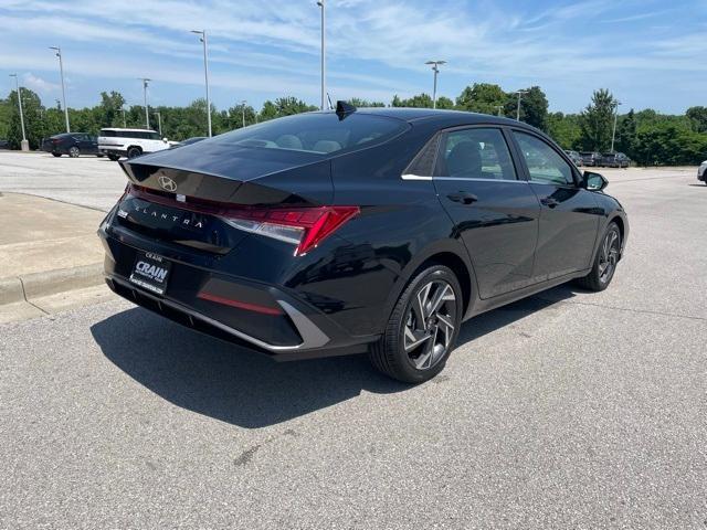 new 2024 Hyundai Elantra car, priced at $26,145