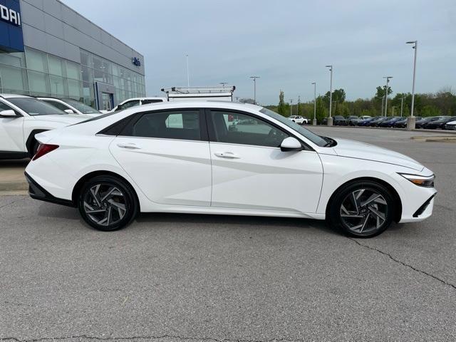 new 2025 Hyundai Elantra car, priced at $25,408