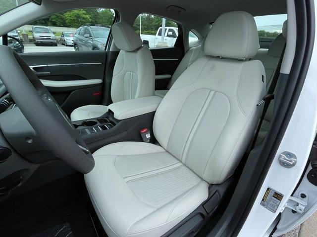 new 2025 Hyundai Sonata car, priced at $28,010