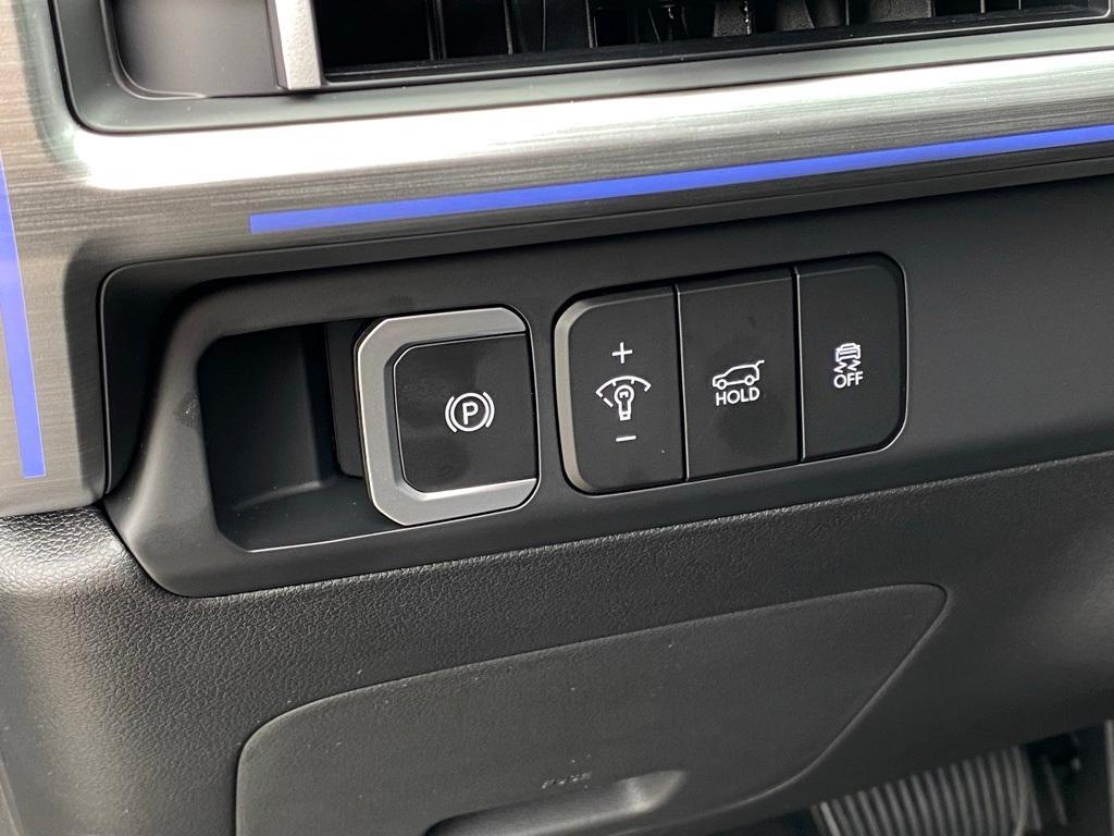 new 2026 Hyundai SANTA FE HEV car, priced at $44,706