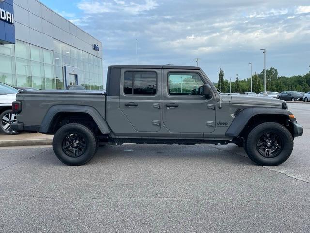 used 2020 Jeep Gladiator car, priced at $25,354