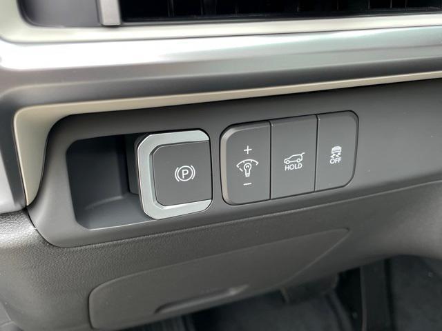 new 2025 Hyundai Santa Fe car, priced at $36,900
