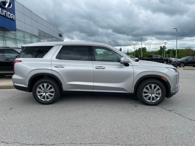 new 2025 Hyundai Palisade car, priced at $39,837
