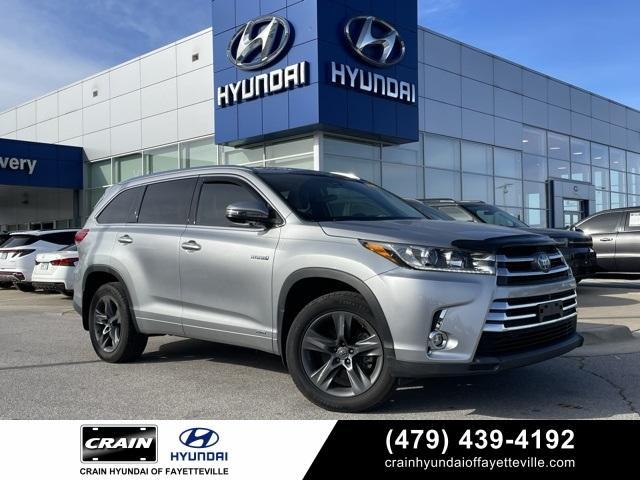 used 2019 Toyota Highlander Hybrid car, priced at $35,997