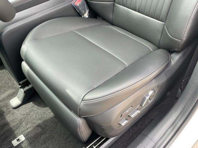 new 2026 Hyundai IONIQ 9 car, priced at $72,565
