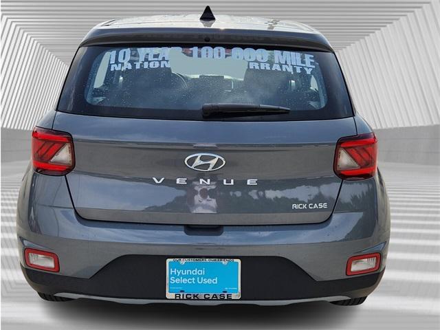 used 2022 Hyundai Venue car, priced at $17,895