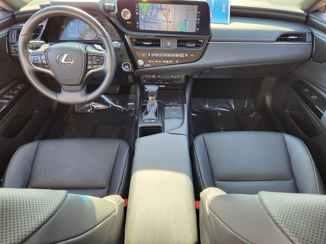 used 2022 Lexus ES 300h car, priced at $36,990