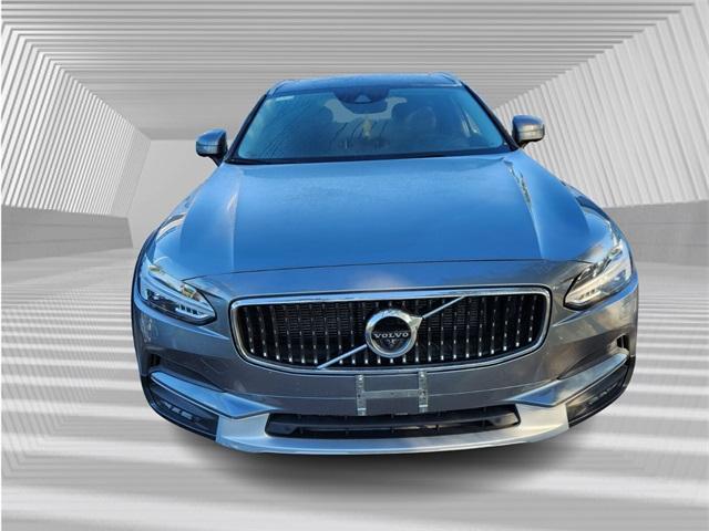 used 2018 Volvo V90 Cross Country car, priced at $24,775