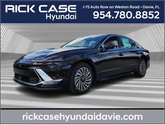 new 2025 Hyundai Sonata Hybrid car, priced at $39,175