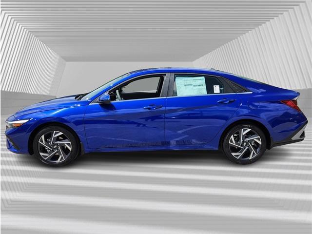 new 2024 Hyundai Elantra car, priced at $26,515