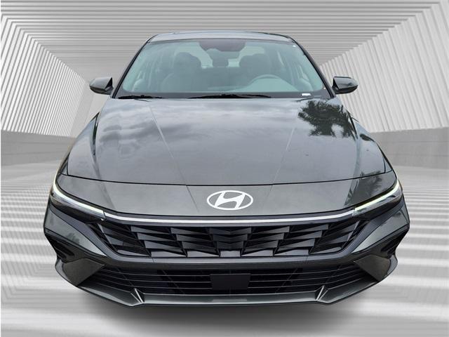 new 2024 Hyundai Elantra car, priced at $27,020