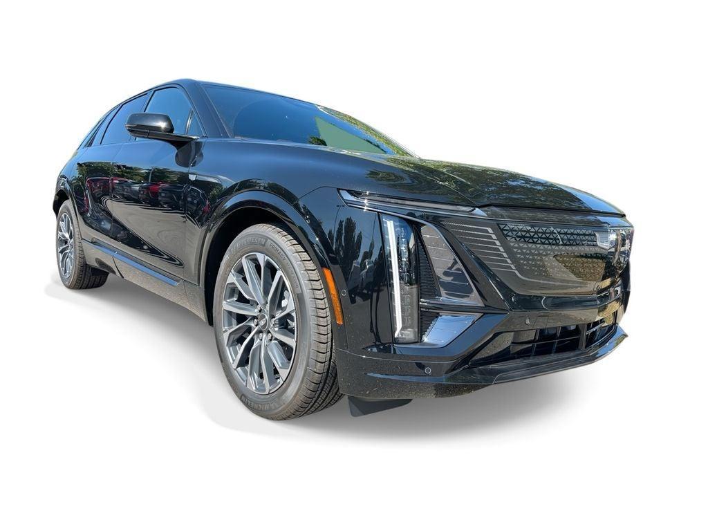new 2025 Cadillac LYRIQ car
