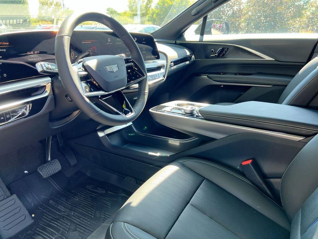 new 2025 Cadillac LYRIQ car