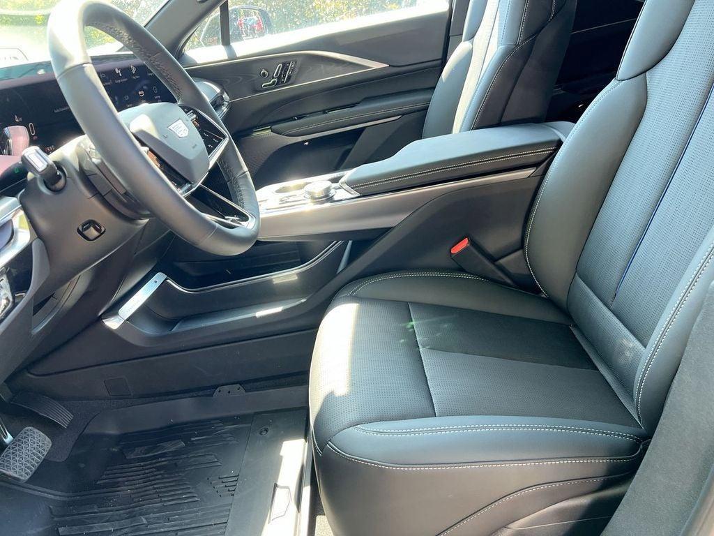 new 2025 Cadillac LYRIQ car