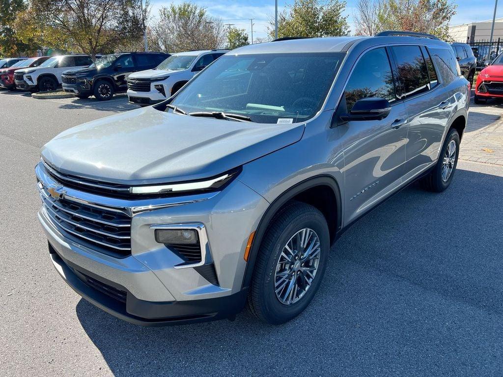 new 2026 Chevrolet Traverse car, priced at $43,757
