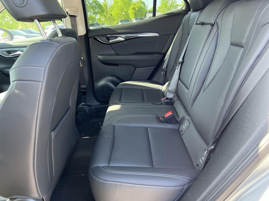 new 2025 Buick Envision car, priced at $38,555