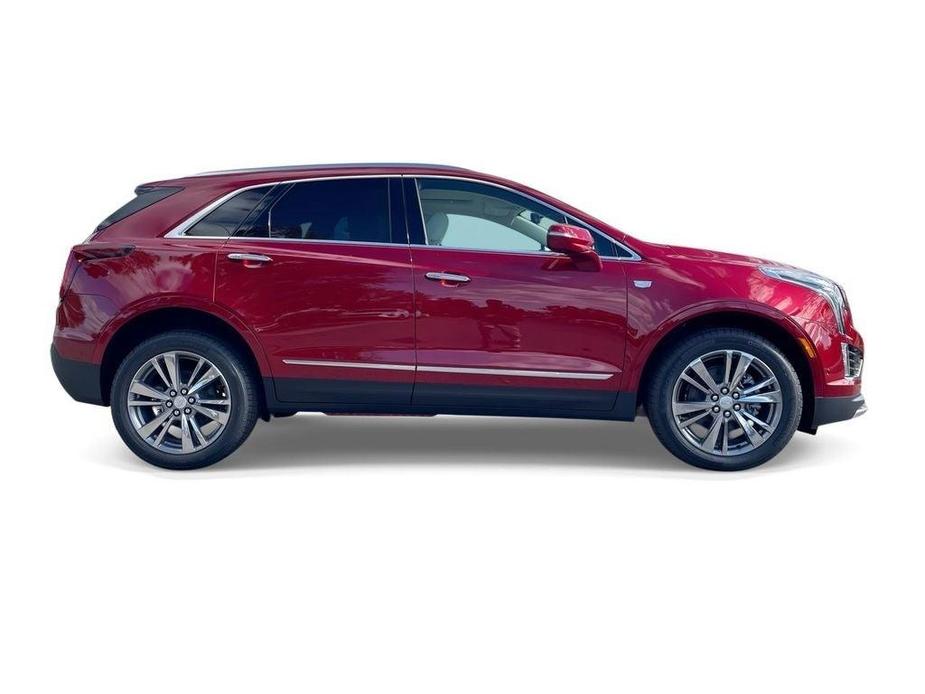 new 2025 Cadillac XT5 car