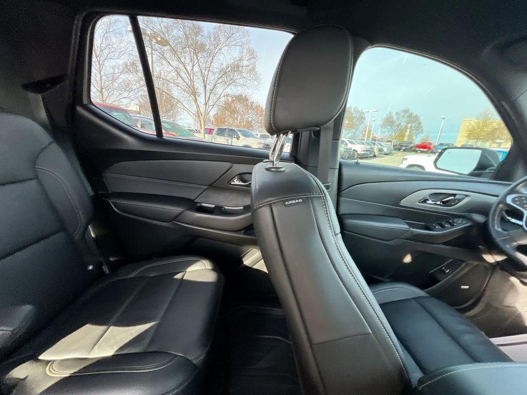 used 2022 Chevrolet Traverse car, priced at $21,000