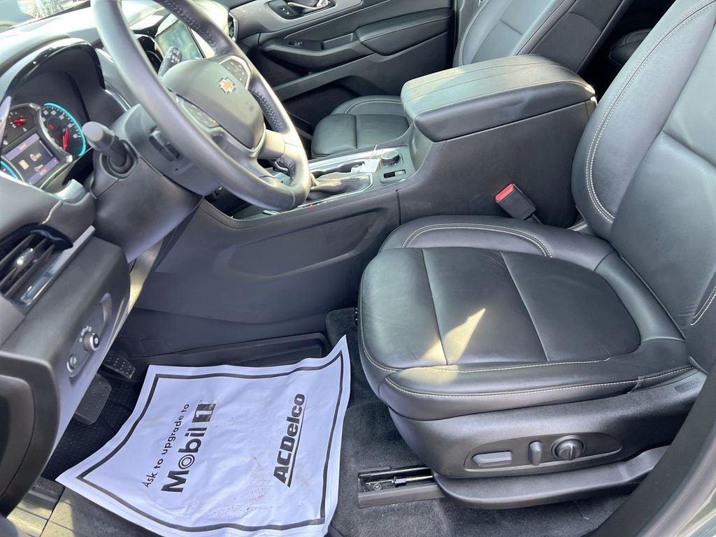used 2022 Chevrolet Traverse car, priced at $21,000