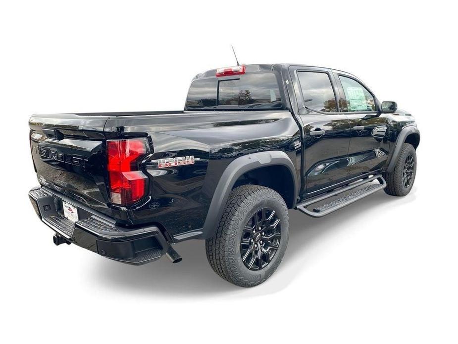 new 2024 Chevrolet Colorado car