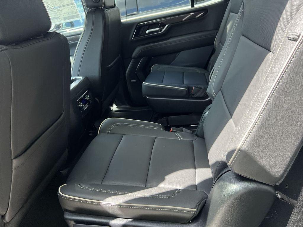 new 2025 GMC Yukon car, priced at $75,135