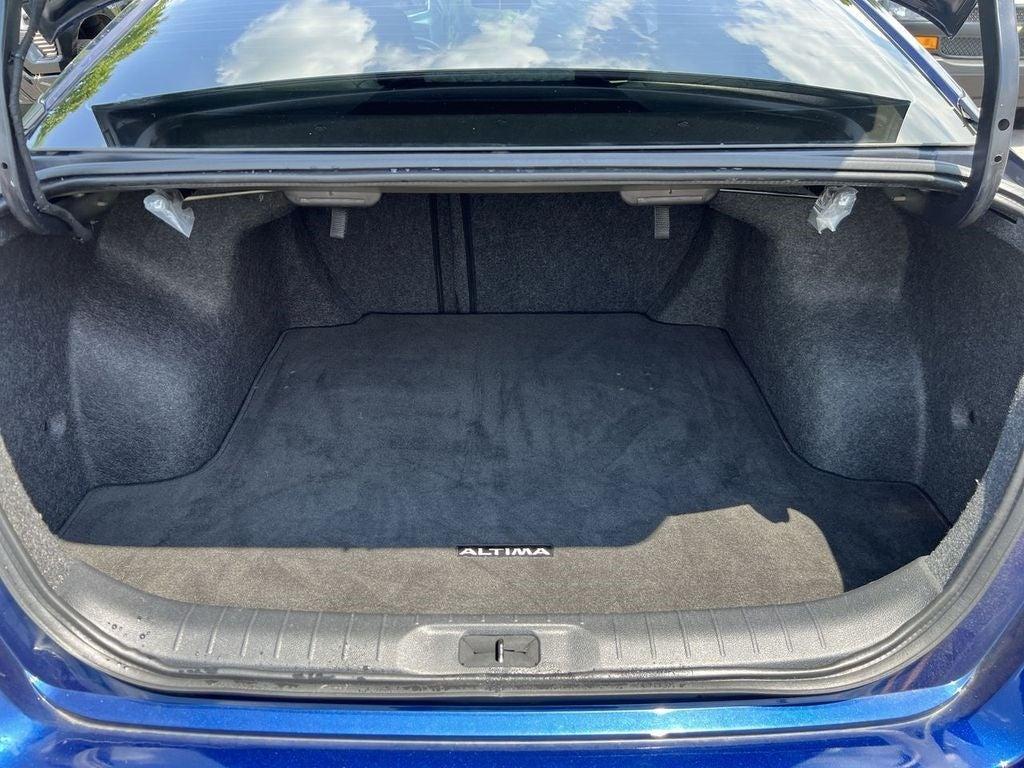 used 2022 Nissan Altima car, priced at $20,000