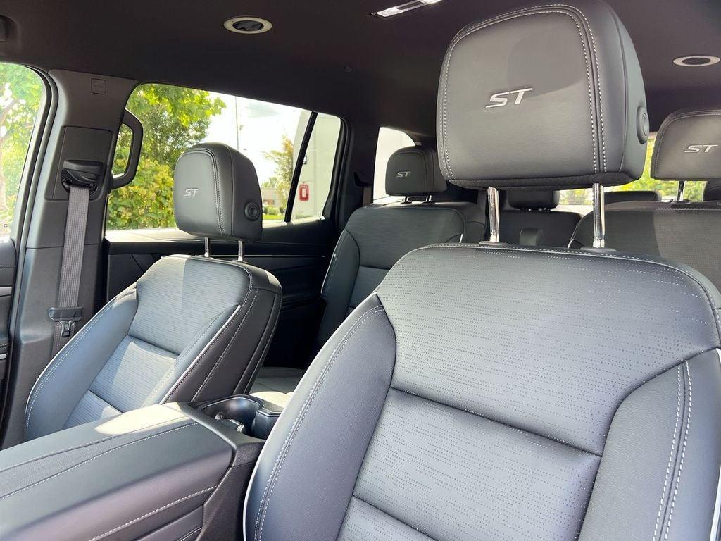 new 2025 Buick Enclave car, priced at $46,087