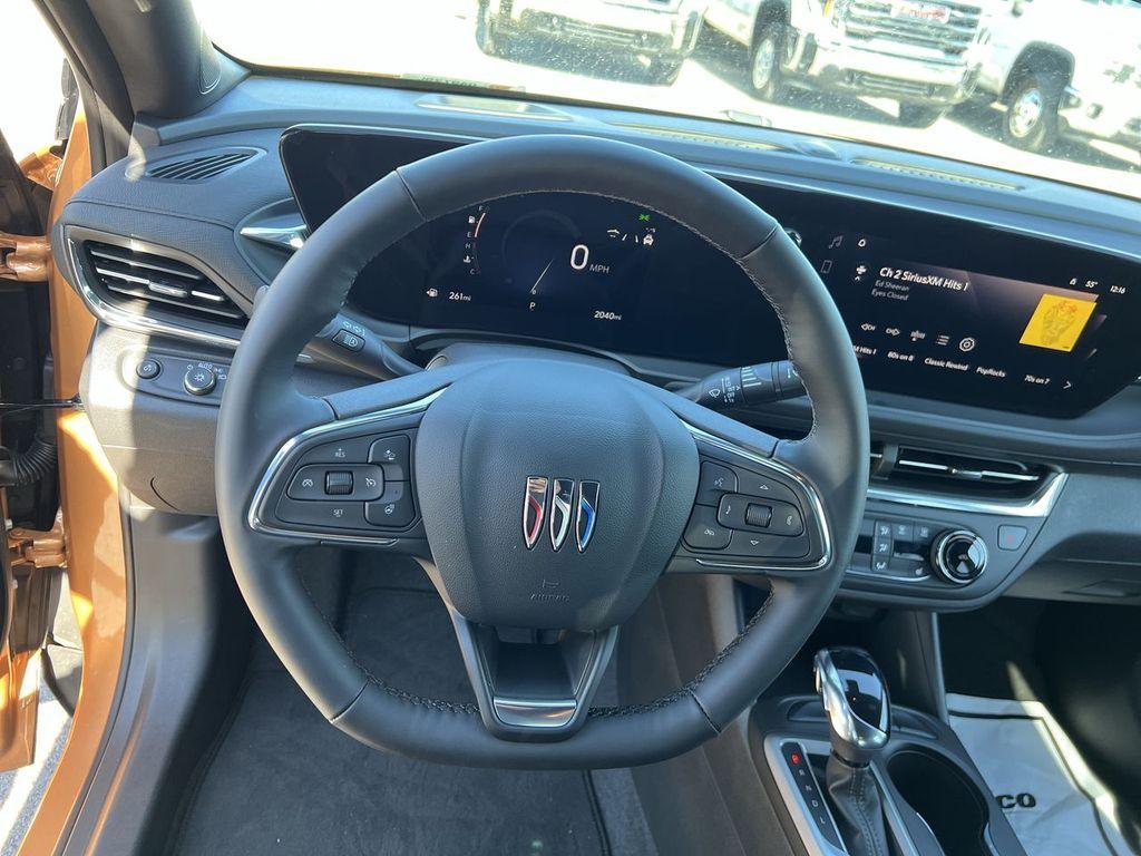 new 2025 Buick Envista car, priced at $24,385
