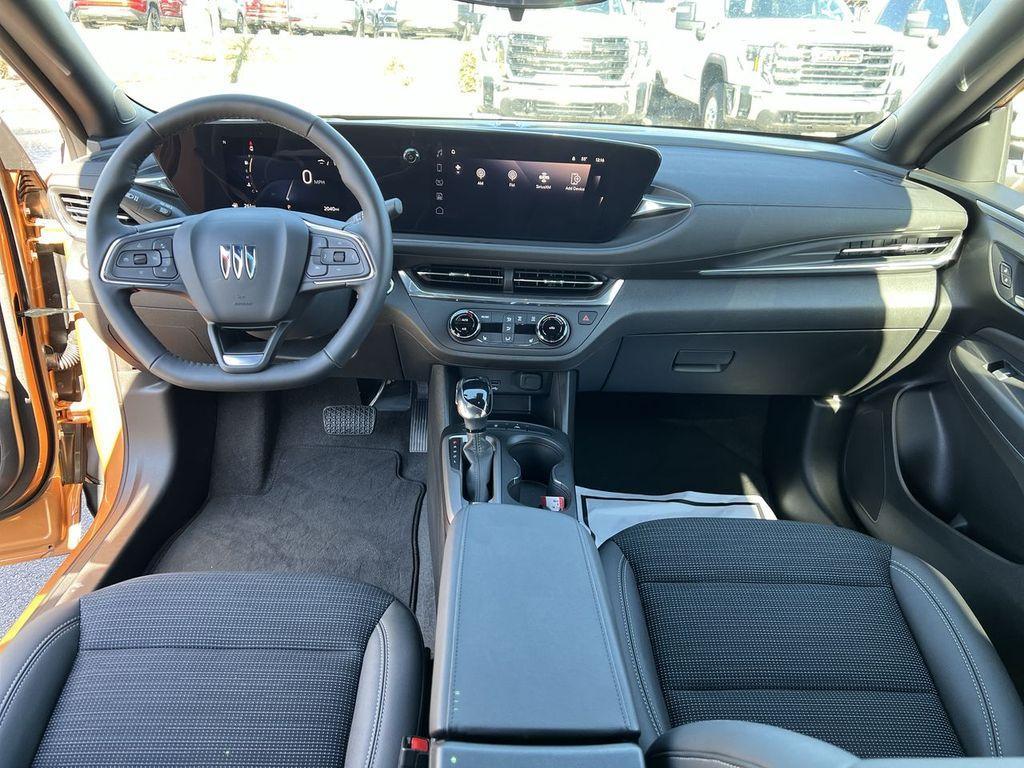 new 2025 Buick Envista car, priced at $24,385